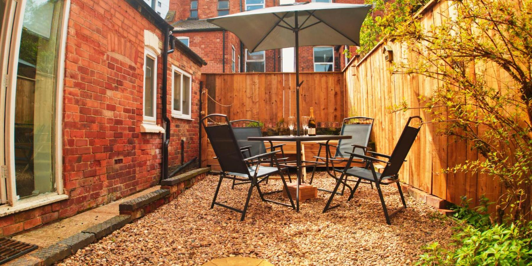 Spacious Room In Modern House Near Nottingham Exterior photo
